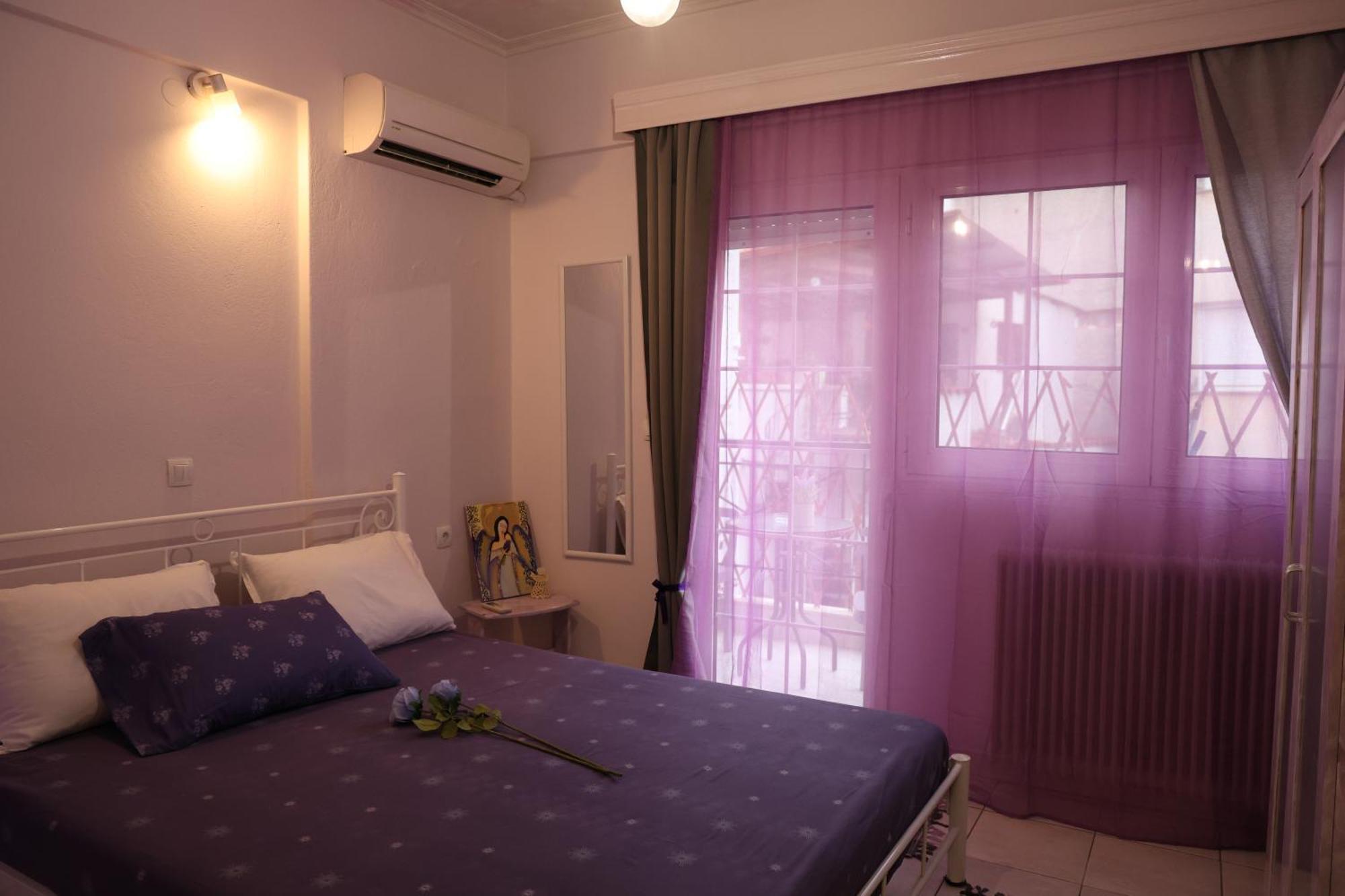 χαμένος στον παράδεισο Apartment *